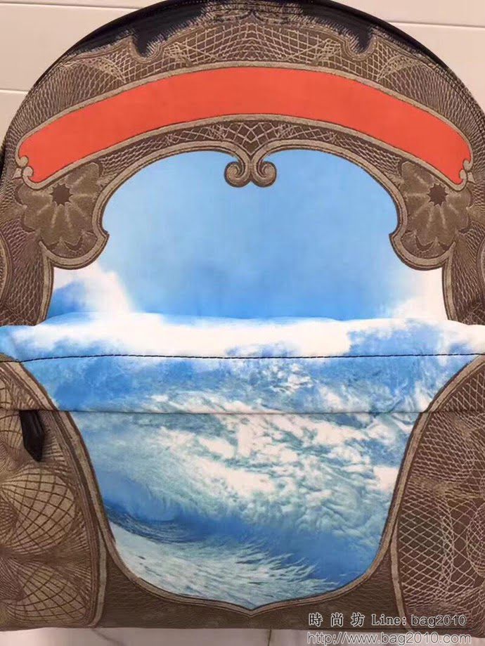 GlVENCHY紀梵希 2019年新款 爆款 帆布背包 配頭層牛皮 織帶＋兩顆小金屬五角星 休閒雙肩包 潮人必備款  tsg1204